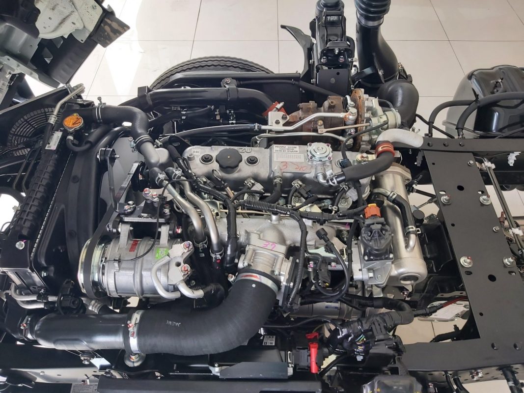 động Cơ Xe Tải Isuzu Tan Tao