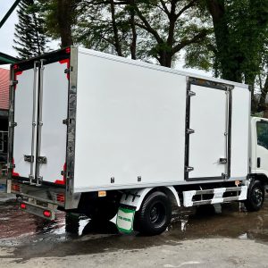 xe tải Isuzu QKR 210